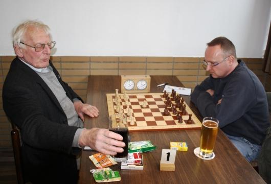 Dr. Klaus Heidel gegen Georg Mikulski